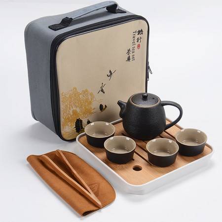 品四方·禮遇匠心 白色干泡茶盤與黑陶茶壺的現代茶藝之旅